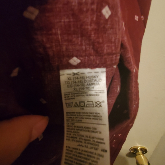 Old Navy Burgundy Short Sleeve Button Up Size Boys Husky XL 14-16 - Picture 6 of 6